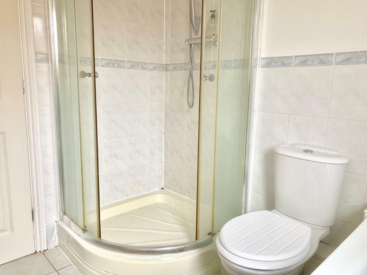 דירות קטרינג Lahnstein Court מראה חיצוני תמונה